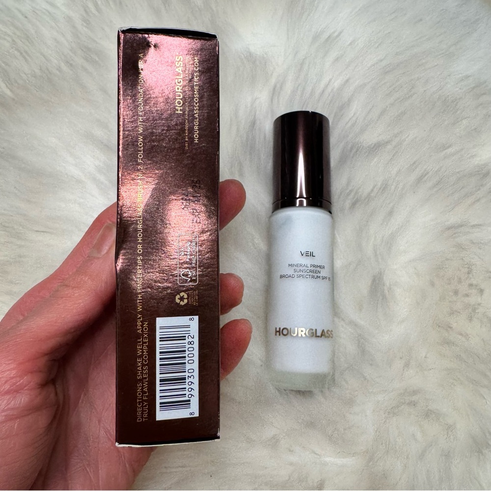 NIB Hourglass Veil Mineral Primer 1 oz. / 30 mL - Picture 5 of 11